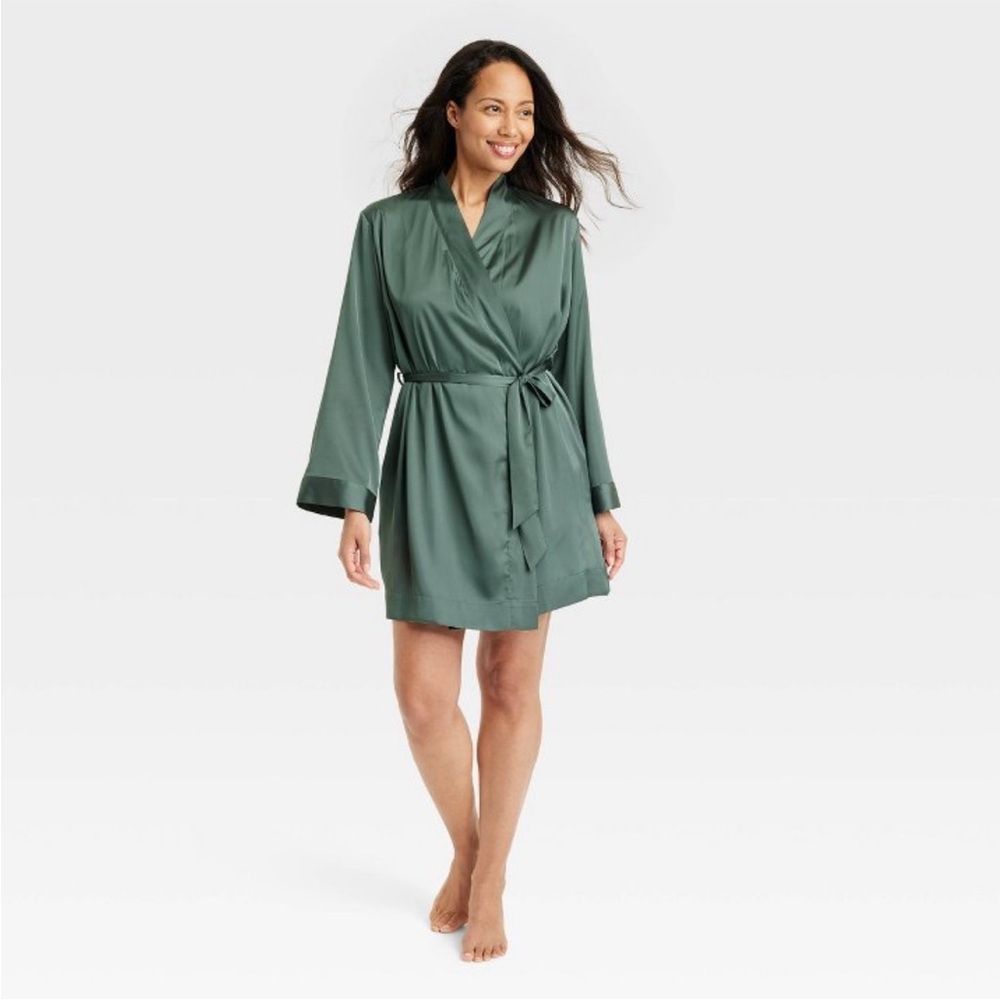 Women's Satin Robe - Stars Above™ Teal
Green M/L